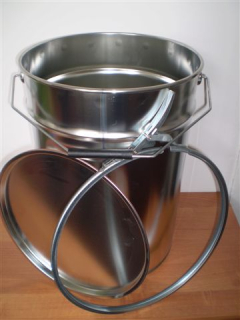 Plechové vedro s drôteným držadlom + veko, spona, poistka 20 L (1-11 ks)
